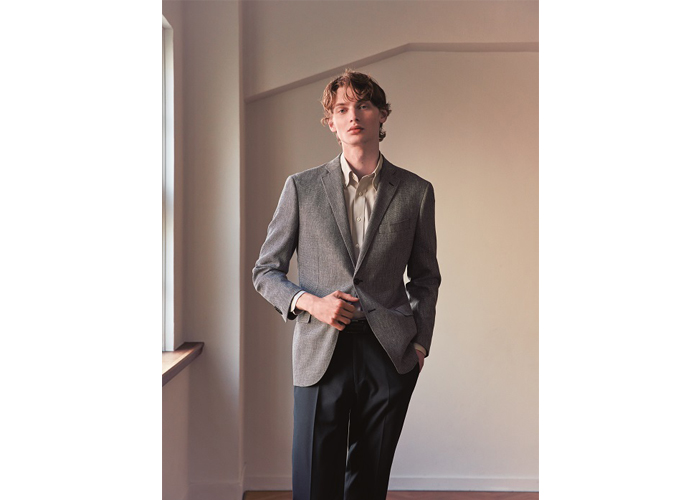 メンズスーツ/新品/marieclairehomme 仮予約中 マリ・クレール オム」のワーキングスタイルが新生活を軽やかに彩る