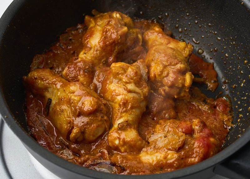 人気南インド料理店「エリックサウス」のシェフ直伝！　チキンカレーとビリヤニの本格レシピ