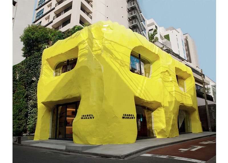 ユニークな黄色い建物が南青山に登場！　新たな旗艦店をオープンした「イザベル マラン」