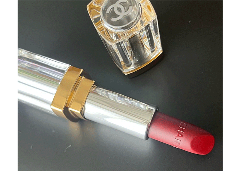 シャネルのエスプリを受け継ぐ「トランテアン ル ルージュ」が登場！【倉田真由美のBeauty Life】