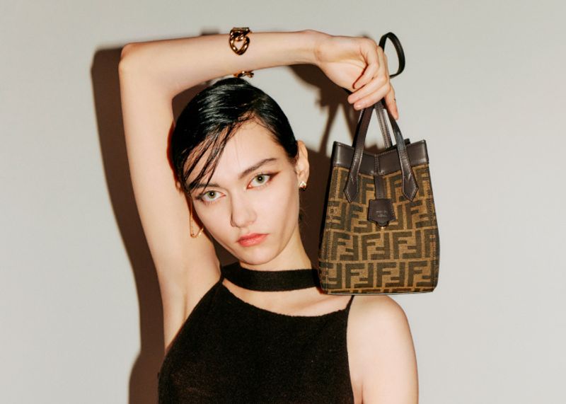 フェンディが新作バッグ「FENDI Origami」を発売