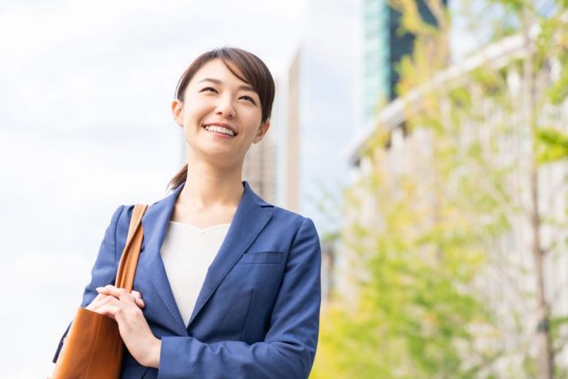 働く28歳女性のリアル。自由に使えるお金はどのくらい？