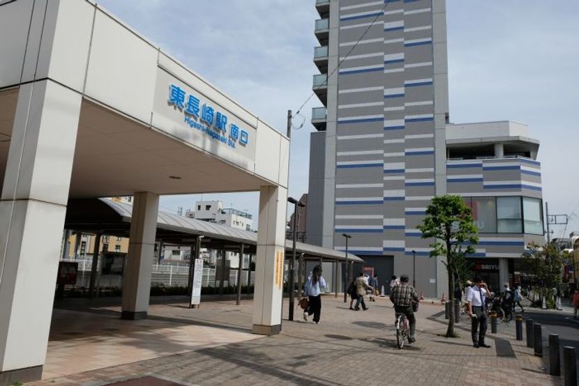 滝口悠生著『高架線』　南長崎のおんぼろアパートで繰り広げられる不思議な人間ドラマ