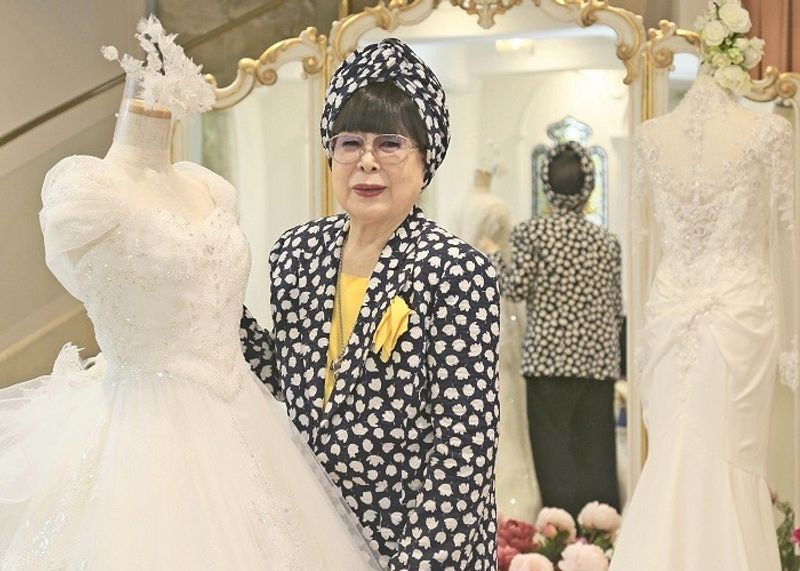ウェディングドレスを広めた　桂由美さん死去