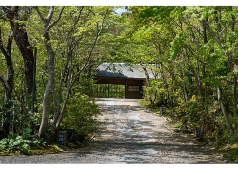 九州の温泉地への旅。長崎県・雲仙の魅力と、「旅亭 半水盧 by 温故知新」で過ごすラグジュアリーな時間