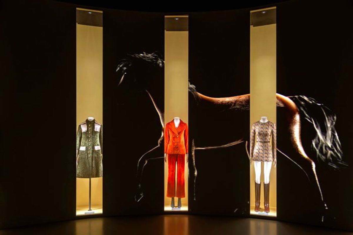 グッチの精神とクリエイティビティーを体感できる展覧会「GUCCI COSMOS」（京都市京セラ美術館）