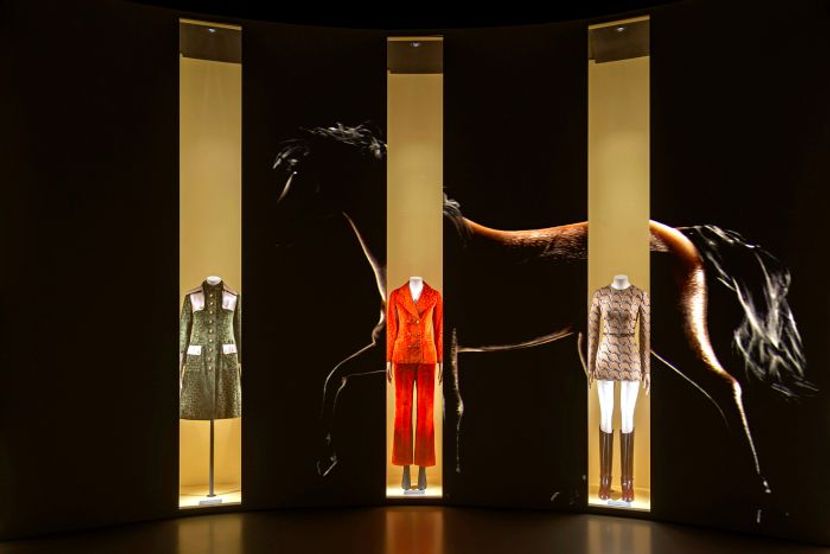 グッチの精神とクリエイティビティーを体感できる展覧会「GUCCI COSMOS」（京都市京セラ美術館）