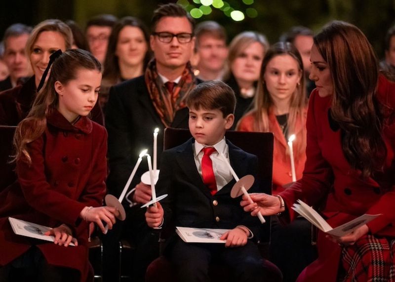 英・キャサリン皇太子妃、クリスマスコンサートでシャーロット王女へのサプライズのために、6歳のルイ王子が「秘密を守った」と明かす