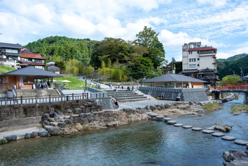深川窯への起点となる長門湯本温泉に、新たなホテル「SOIL Nagatoyumoto」が開業