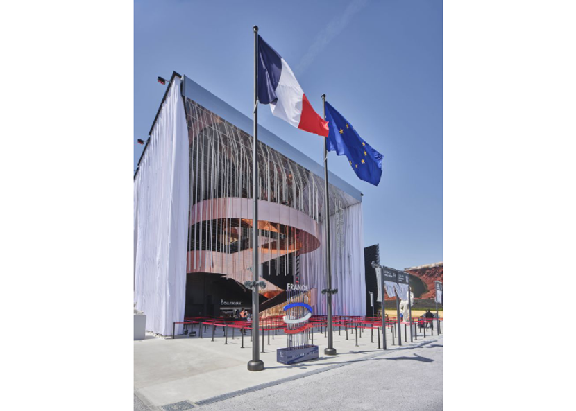 大阪・関西万博フランス館でルイ・ヴィトンやディオールなどが創造性や卓越した職人技を披露