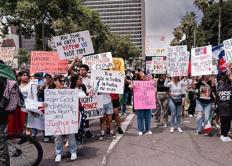 米ロサンゼルスの不法移民取り締まりと関税政策が地元ファッションブランドに与える影響とは？