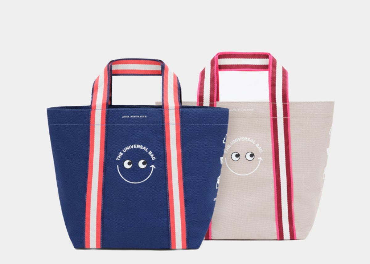 アニヤ・ハインドマーチ「The Universal Bag」に2種類のミニ・サイズが登場。10月13日から順次発売