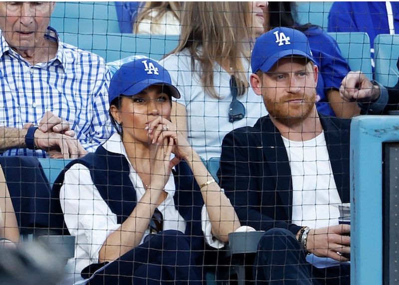 メーガン妃が大谷翔平所属のドジャースの応援に！ ヘンリー王子と仲良くワールドシリーズ観戦