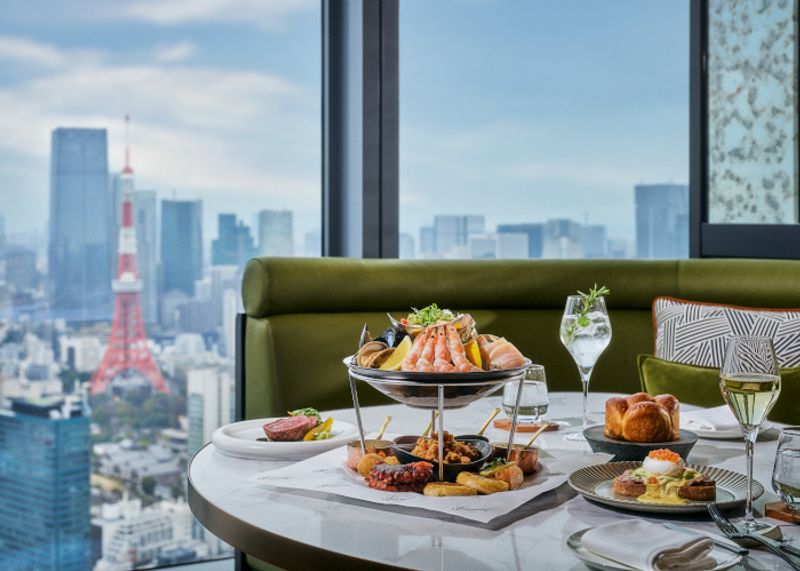 フェアモント東京で「フェアモント サンデーブランチ」がスタート。東京のスカイラインを望みながら優雅な週末を