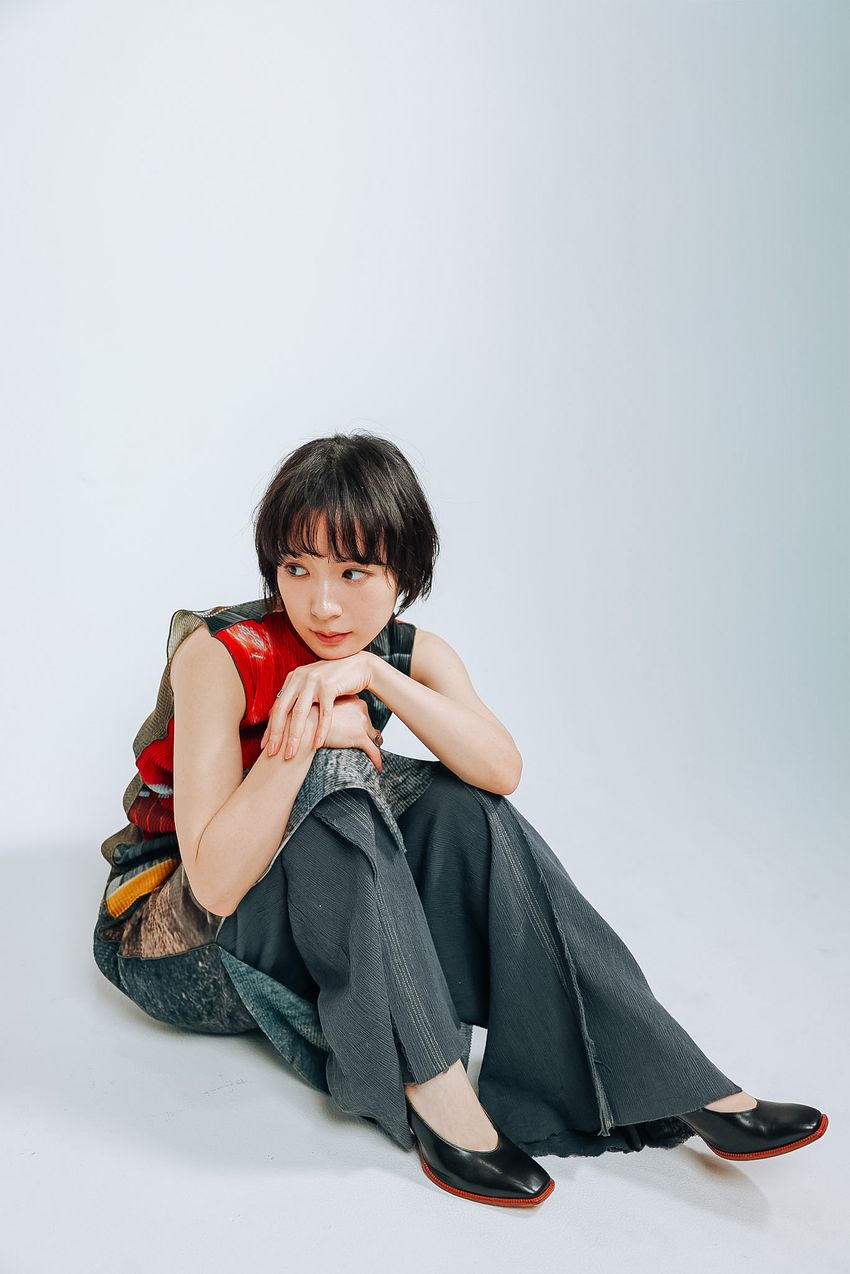 恐怖と向き合い、“輪郭”を取り戻す。穂志もえかが語る『Never After Dark／ネバーアフターダーク』
