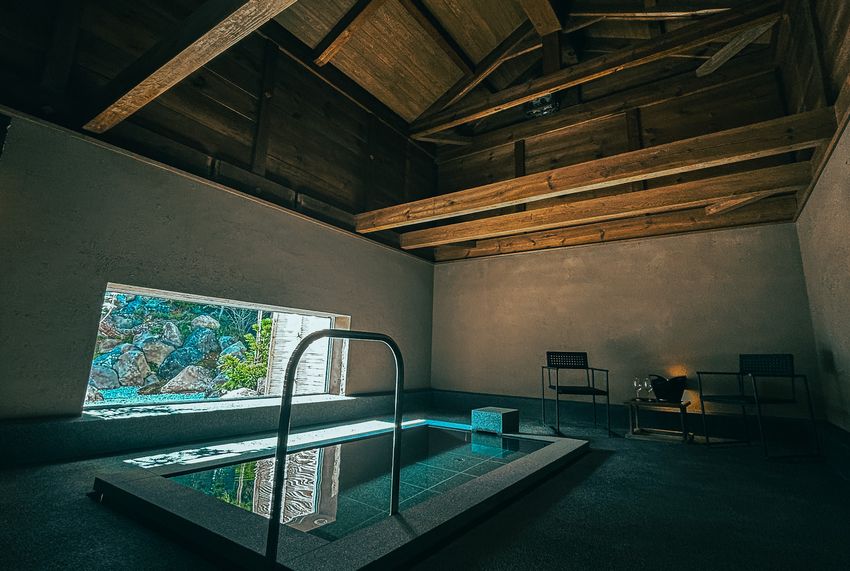 一棟貸しの文化邸宅「宿場esoto」で、土地の記憶に触れる旅を