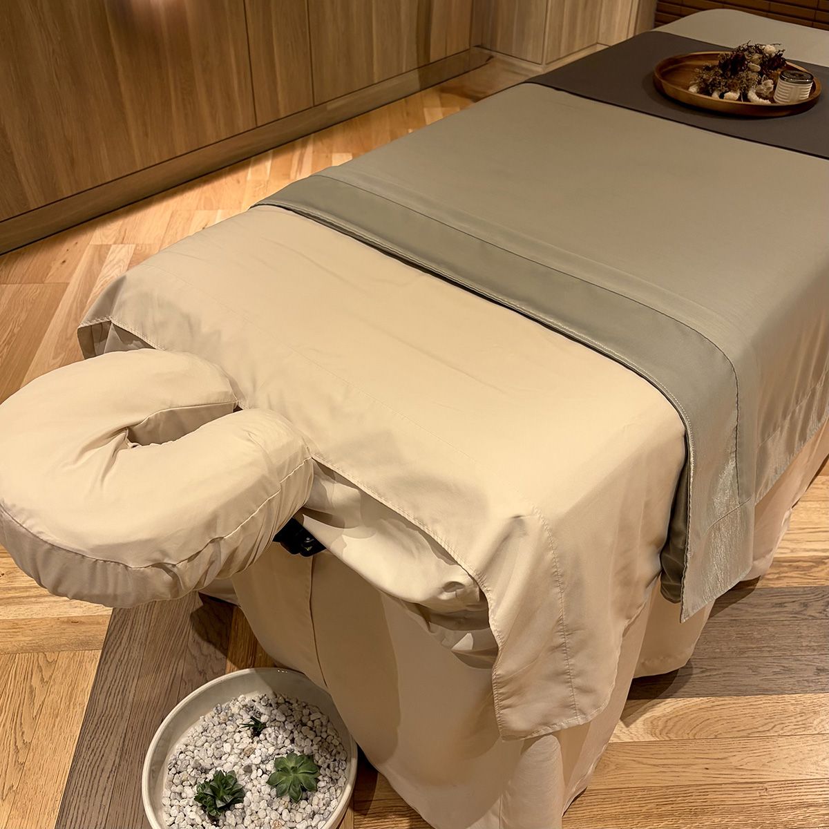 スパ棟の2階にある「ザ・スパ by HARNN」。トリートメントルーム3室のうち、1室はカップルルームなので、母娘や友人、家族と一緒に利用も可