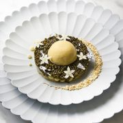 セント レジス ホテル ⼤阪、一夜限りの月下の晩餐会「ムーンリット・レヴェリー」を8月28日に開催