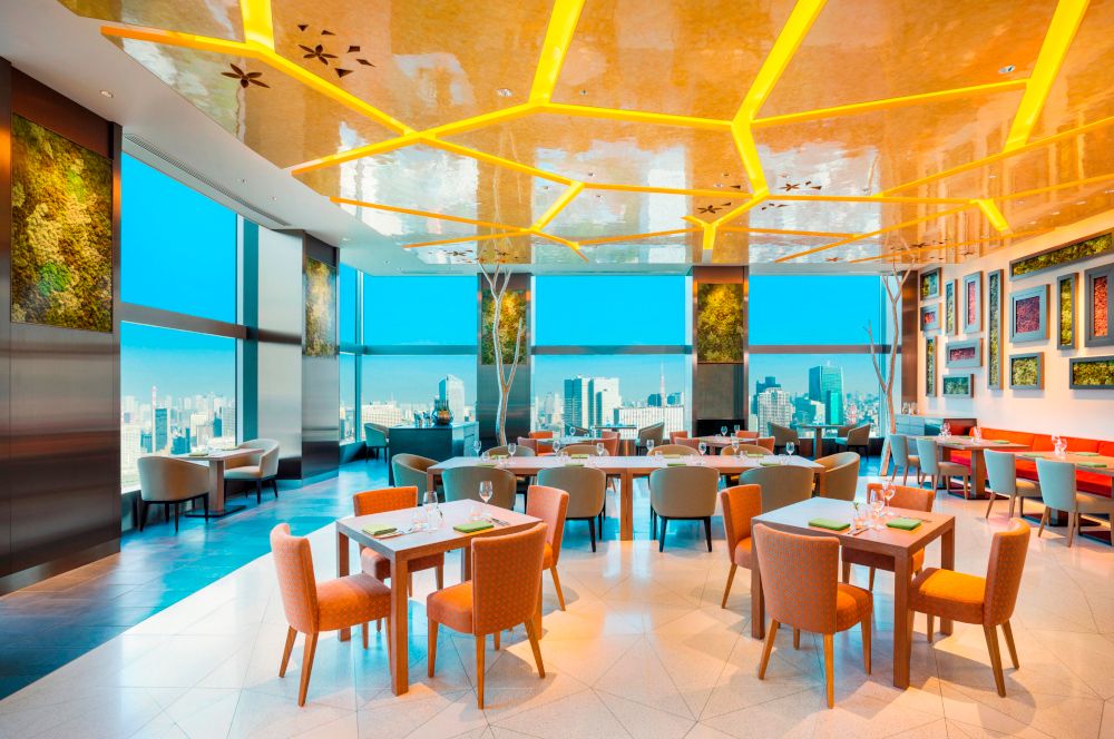 All-Day Dining OASIS GARDEN