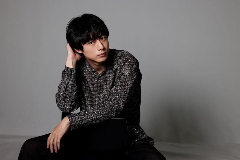 【坂口健太郎】映画『私はあなたを知らない、』主演インタビュー　「頭と心をフル稼働し続けた撮影現場」