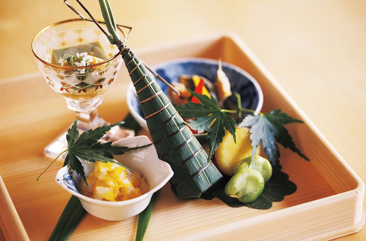 土地の旬の恵みと「七賢」の銘酒の調和を楽しめる