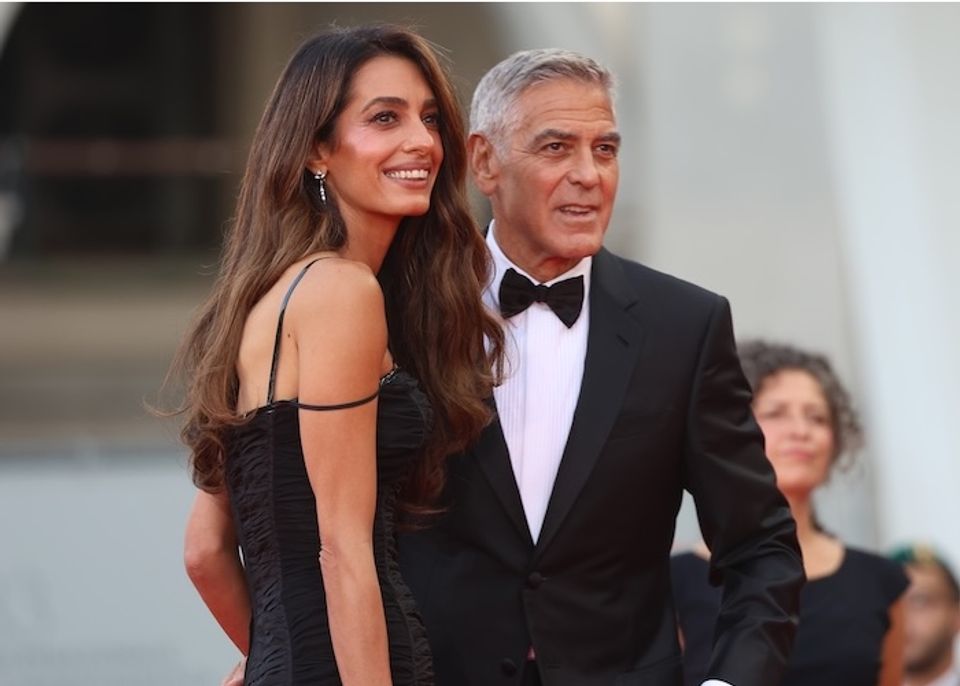 【ベネチア国際映画祭2026】アマル＆ジョージ・クルーニー夫妻、品格漂うリンクスタイルに視線集中