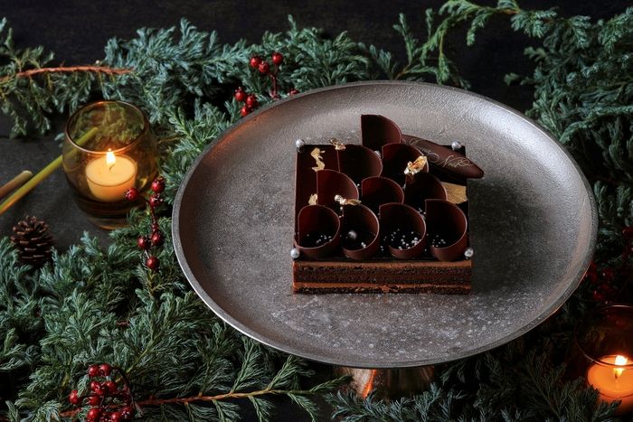 「Sapin de Noël Opera(サパン・ド・ノエル オペラ)」12,960 円(税込) 【サイズ】約 11 cm×11 cm　限定70台
