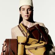 ロロ・ピアーナ、2027年春夏レディス・コレクションを発表。季節の移ろいに合わせた装いを提案