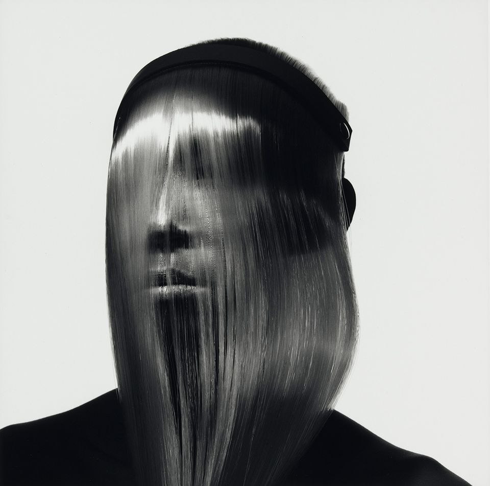 【パリ写真展】アーヴィング・ペンが捉えた60年のファッション　三宅一生との13年間の対話