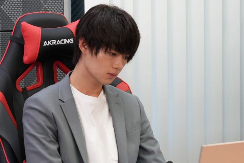 ドラマ『真犯人フラグ』で注目のイケメン、佐野勇斗のカメレオンぶりをチェック！