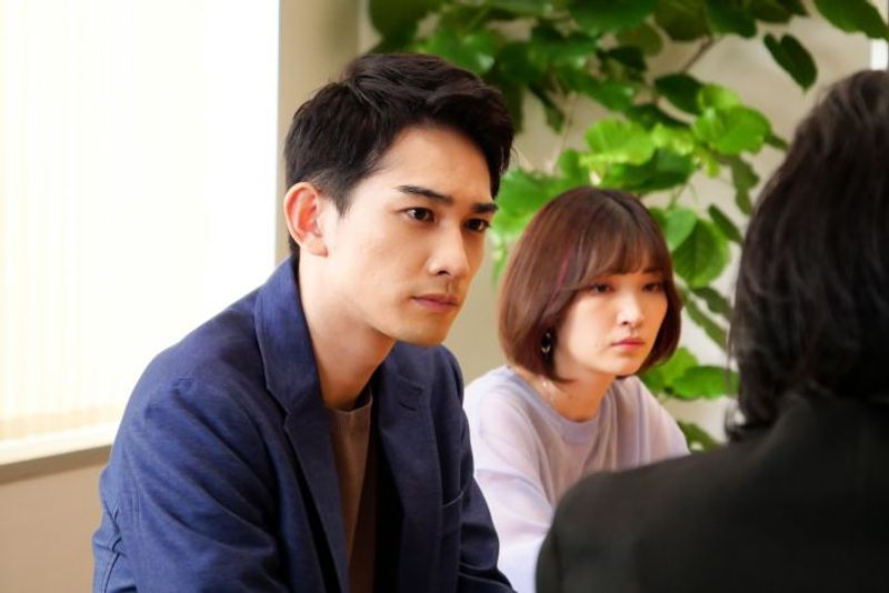 町田啓太がまとう怖さと色気は必見。ドラマ『SUPER RICH』と併せてチェックしたい作品は