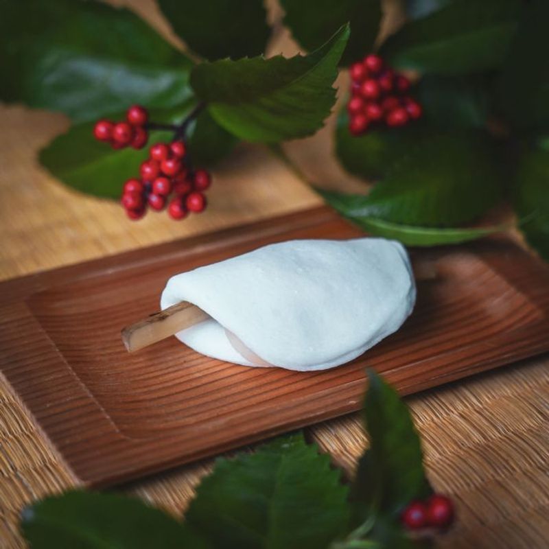 京都のお雑煮は、白味噌とお正月限定の「花びら餅」【町家宿おかみの､たびする京都くらす京都｡】