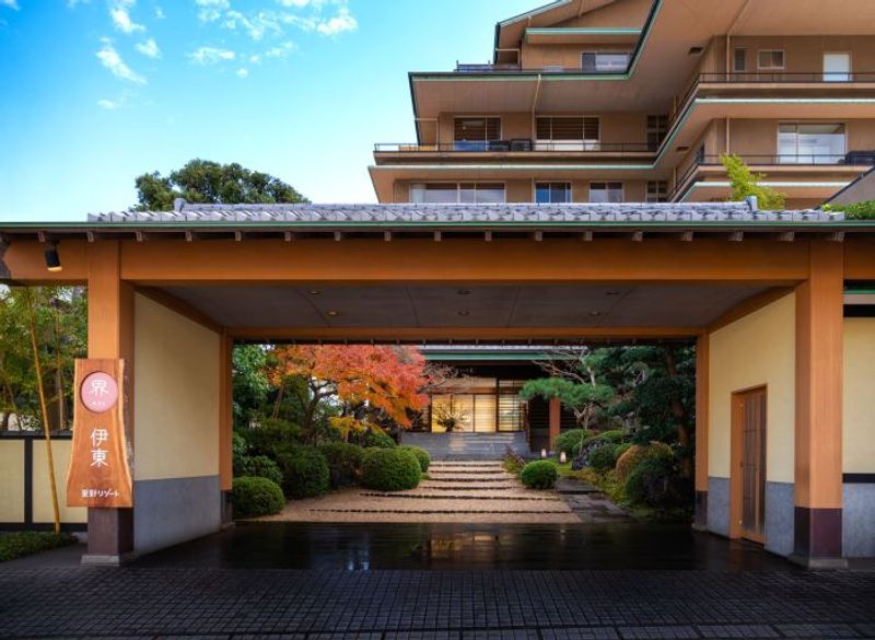 星野リゾート「界 伊東」で桜を巡る。温泉と伝統工芸がお出迎え