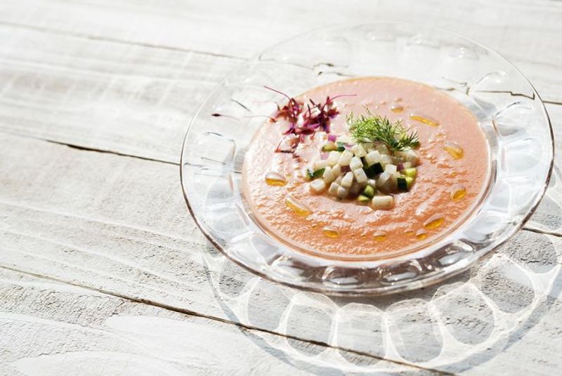 ＜La Cuillère de marie claire style＞第99回 すいかのガスパチョとイカのマリネ