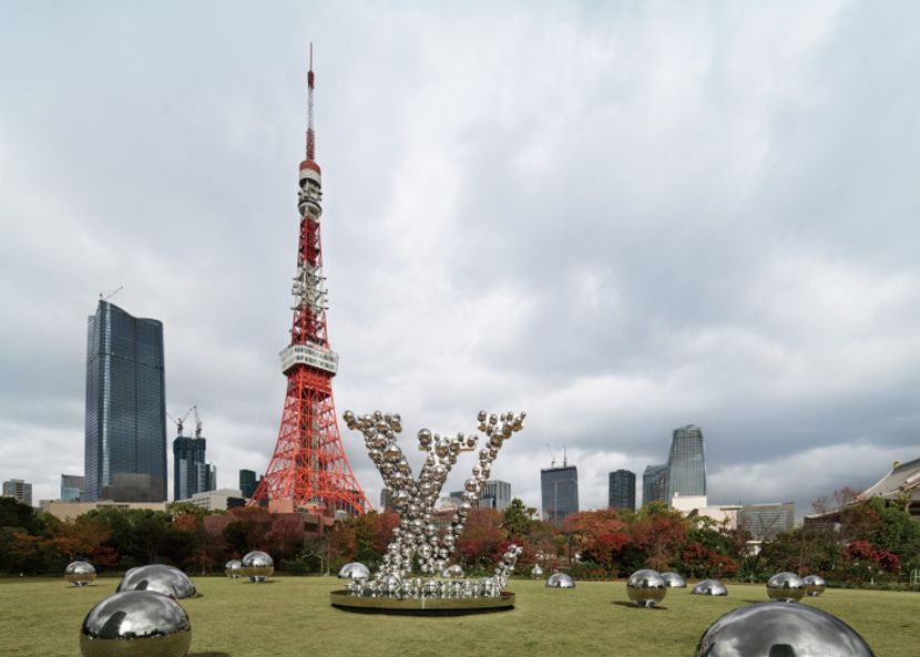 「ルイ・ヴィトン×草間彌生」の新コレクションを祝し、各地で日本ローンチイベントを開催中