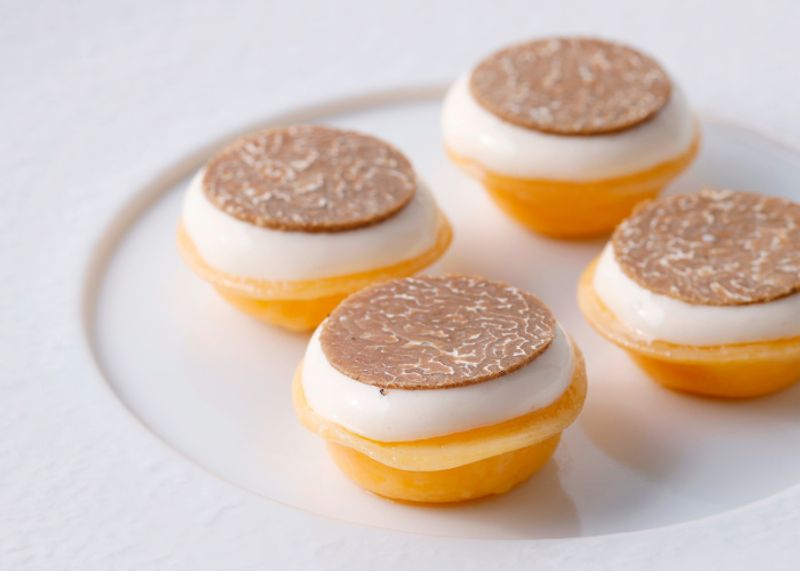 「アルマーニ / リストランテ」にて、イタリア＆日本の旬の味覚を味わえるメニューを提供中